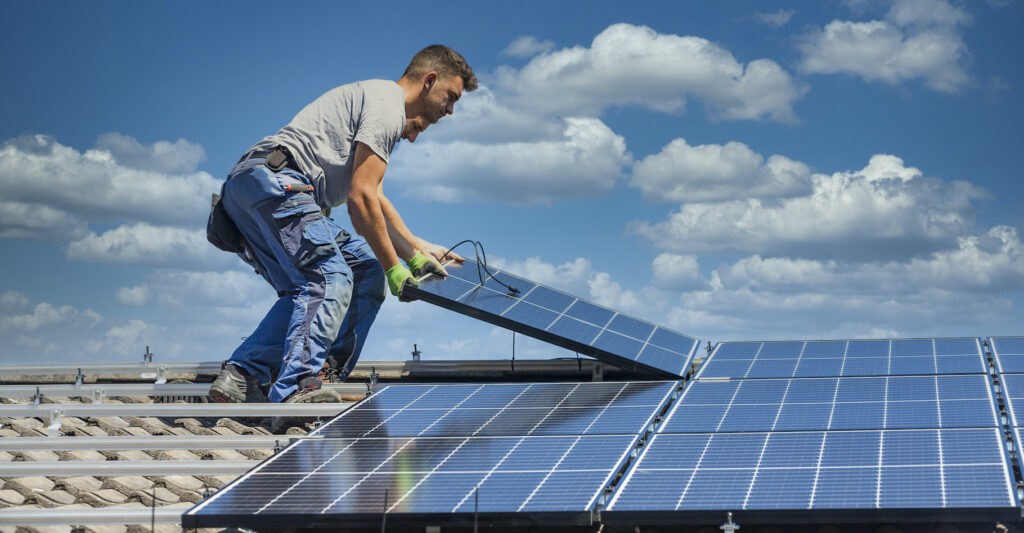 Ouvrir JMS bat pose panneaux solaires